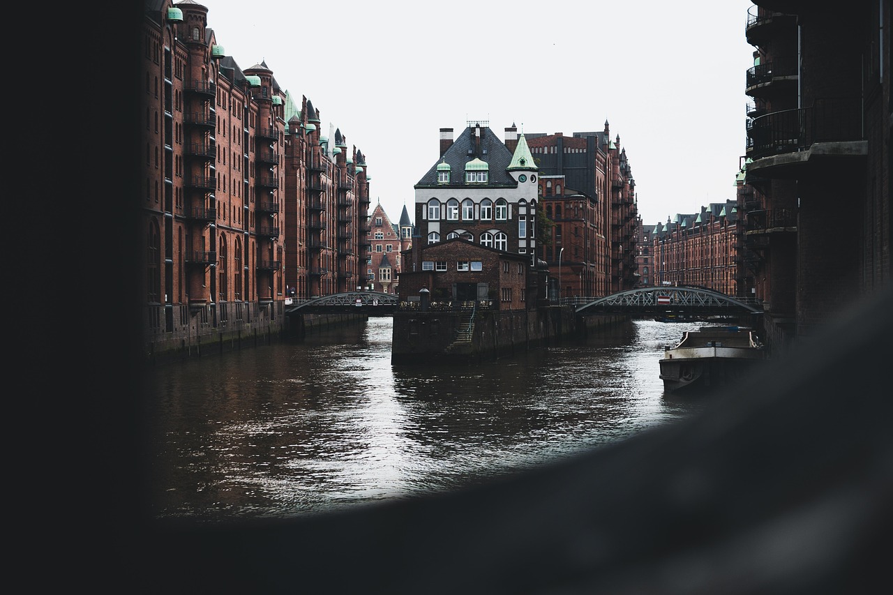 Die 6 besten LLM-Feintuning-Dienstleister in Hamburg 2026